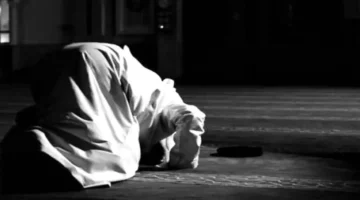 تنبيه موعد الصلاة في القاهرة والجيزة والمحافظات الخميس